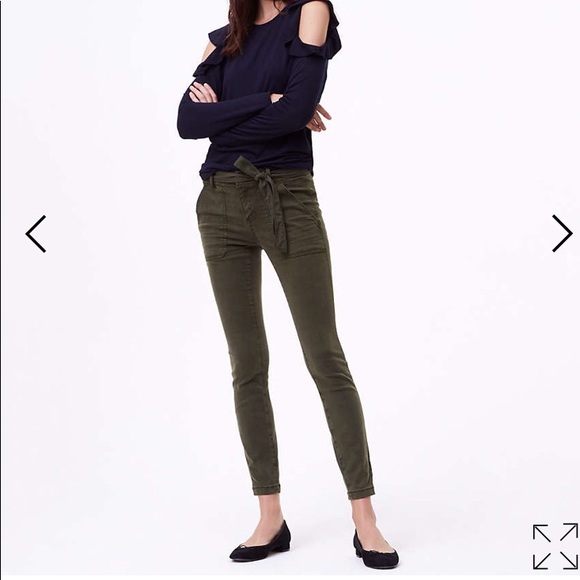 LOFT Pants - Loft army green skinny pants
